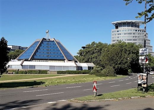 Mannheim: Das Planetarium morgens um 10.30 Uhr